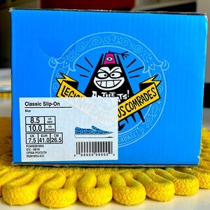 Vans LIMITED EDITION  - The Aqua-bats! Super Shoes!